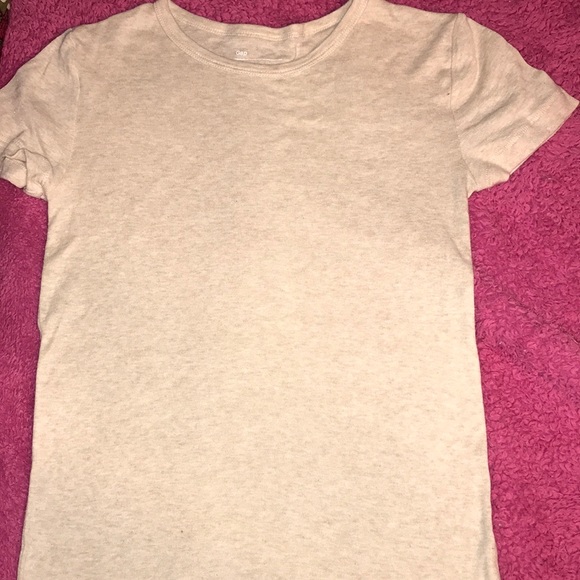 Women’s Gap t shirt - Picture 1 of 2